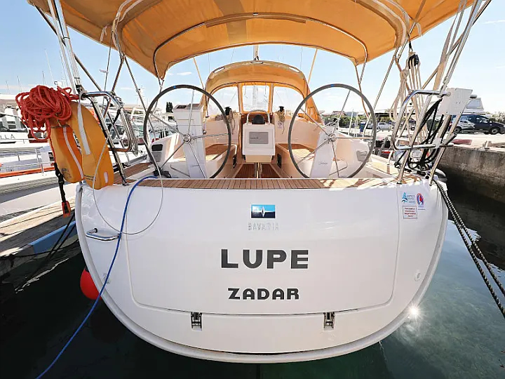Bavaria Cruiser 37 - 