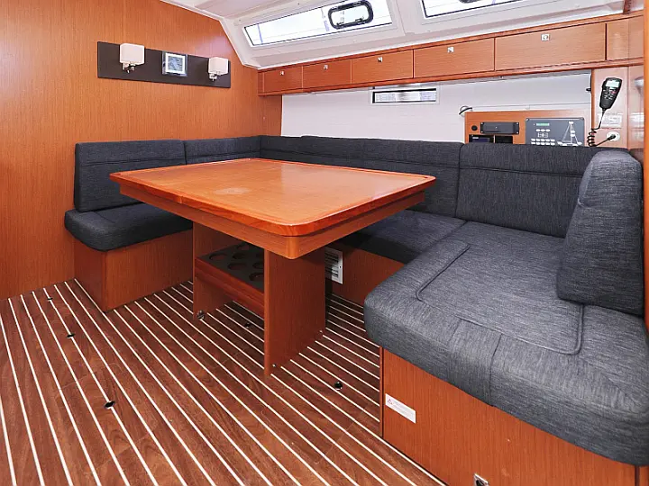 Bavaria Cruiser 46 - 