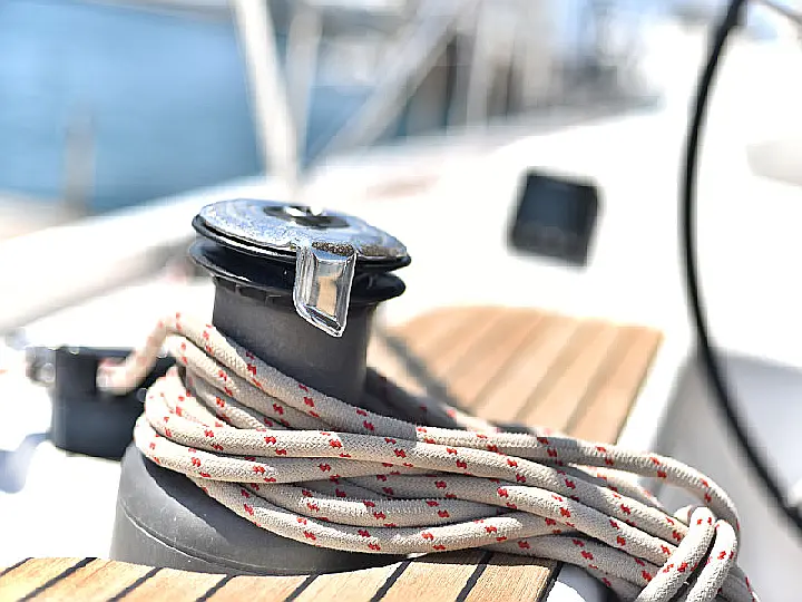 Dufour 560 - 