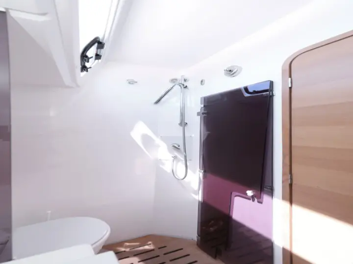 Dufour 560 - 