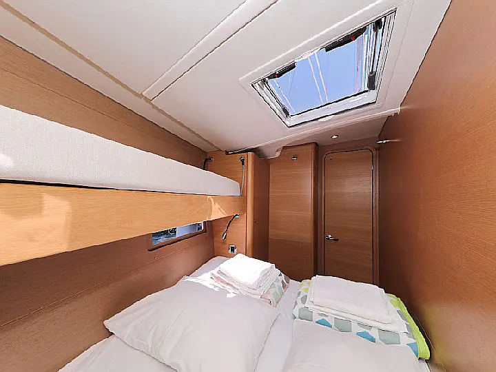 Dufour 560 - 