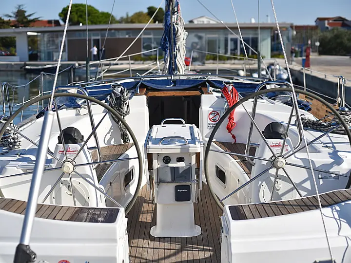 Bavaria 44 - 