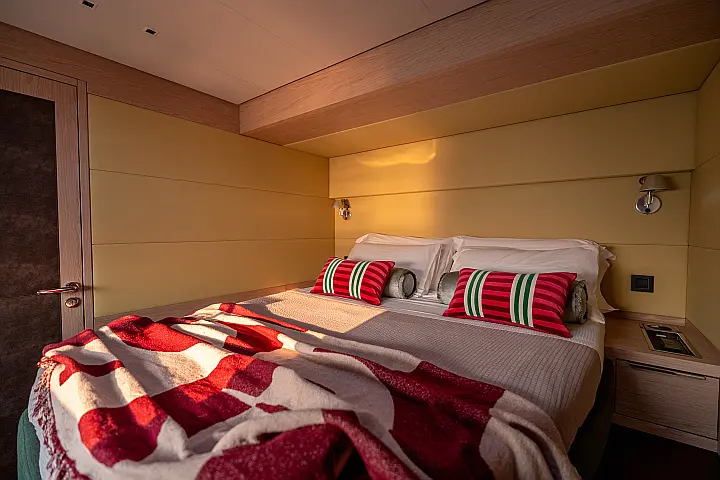 Lagoon Sixty 5 - Cabin