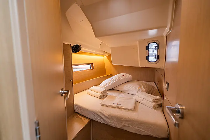 Oceanis 40.1 - Cabin