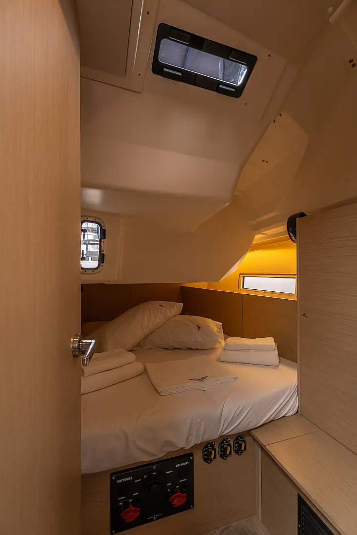 Oceanis 40.1 - Cabin