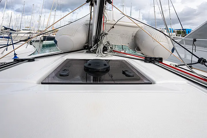 Sun Odyssey 380 - Exterior