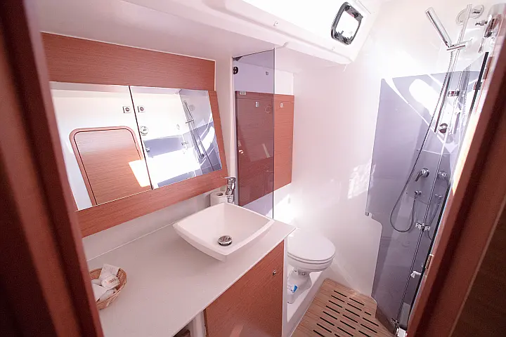 Dufour 56 Exclusive - 