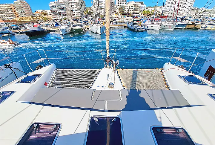 LAGOON 421 - 