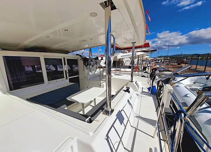 LAGOON 421 - 
