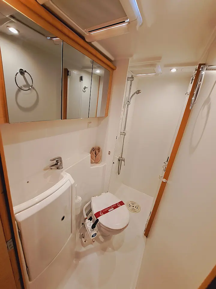 LAGOON 421 - 