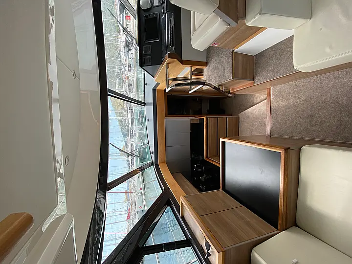 Sealine F450 - 