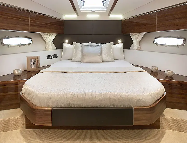 Sealine F450 - 