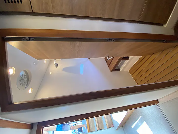 Sealine F450 - 