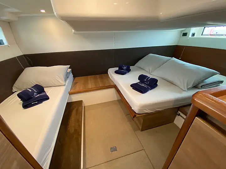 Sealine F450 - 
