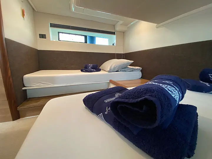 Sealine F450 - 