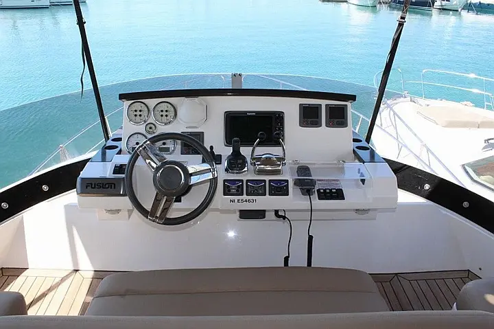 Sealine F450 - 