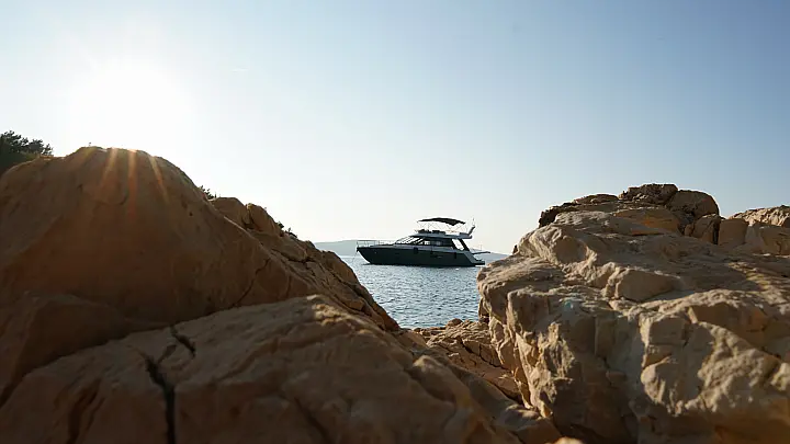 Sealine F450 - 