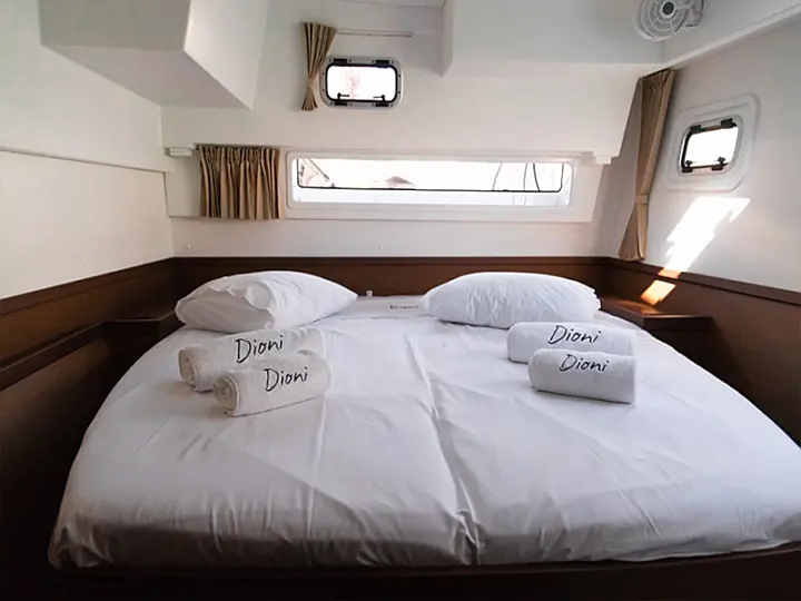 Lagoon 42 - 
