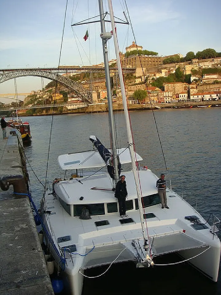 Lagoon 420 - Alongside at Porto