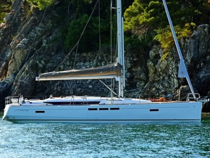 Sun Odyssey 519 - 