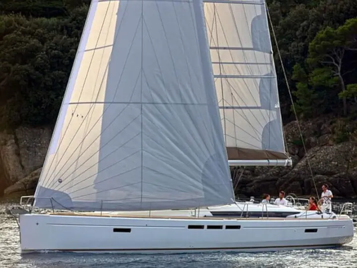 Sun Odyssey 519 - 