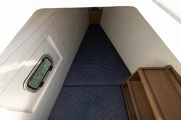 Lagoon 42 - 