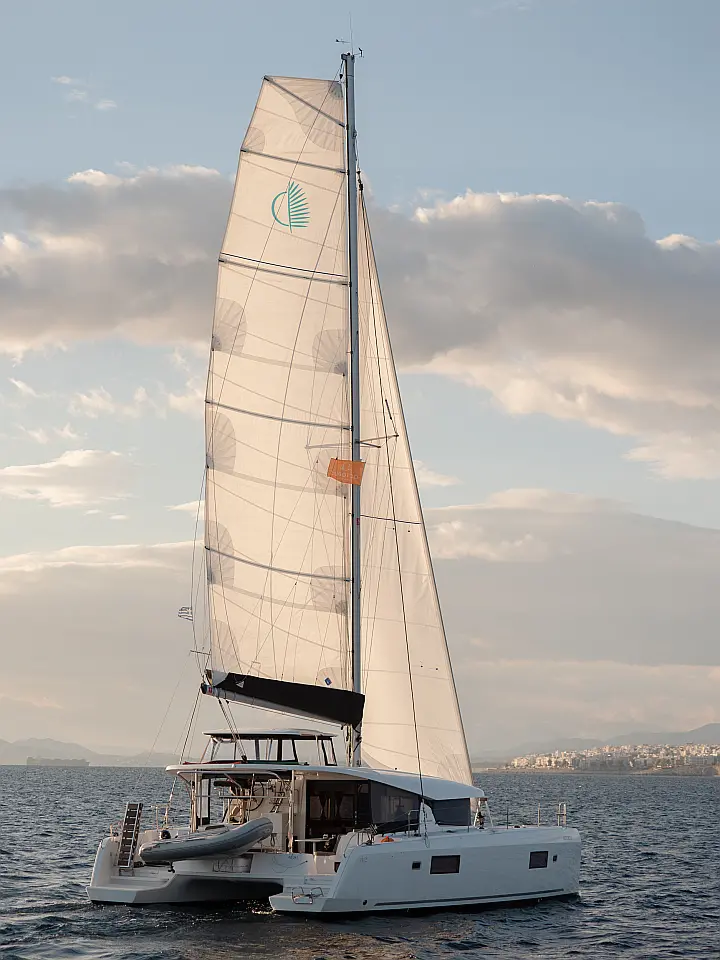 Lagoon 42 - 