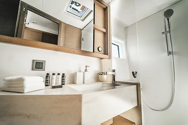 Lagoon 46  - 