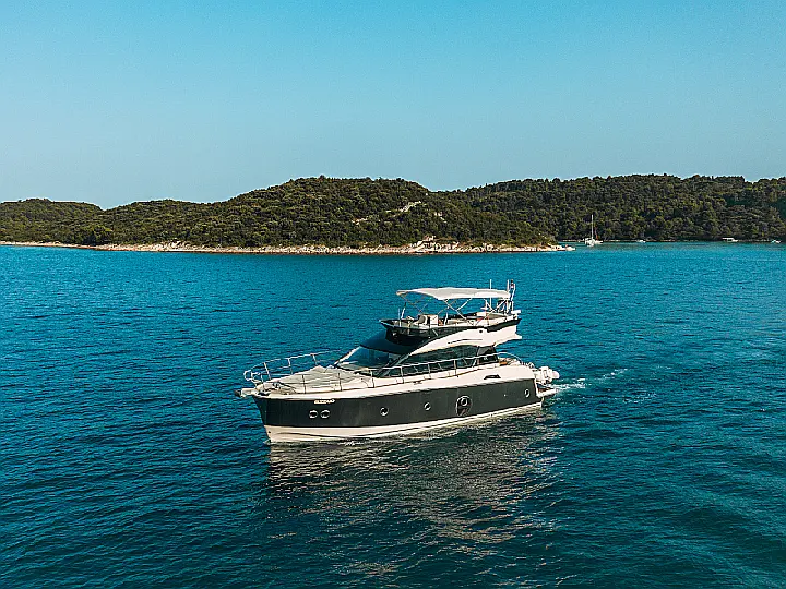 Monte Carlo 5 - External image