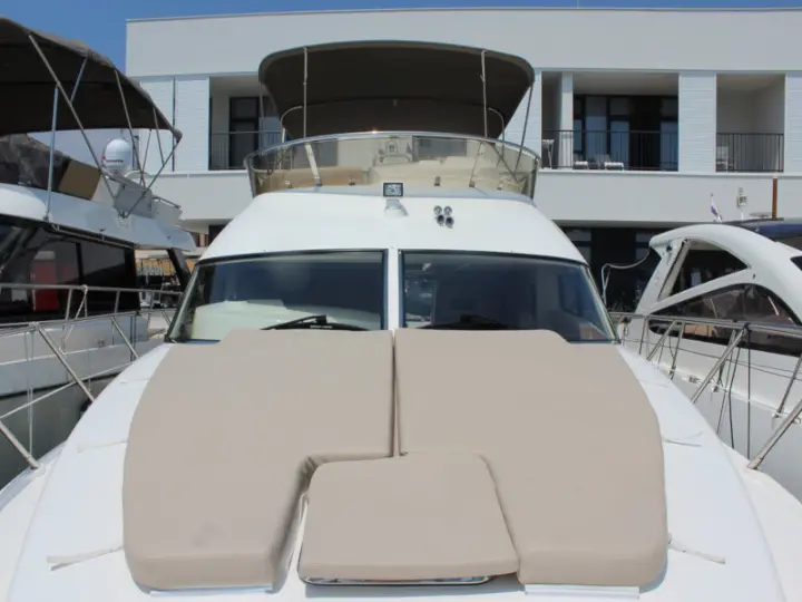Sealine F42-5 Fly - 