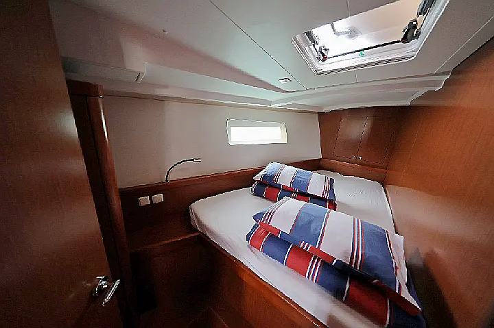 Oceanis 45-4 CABINS - 