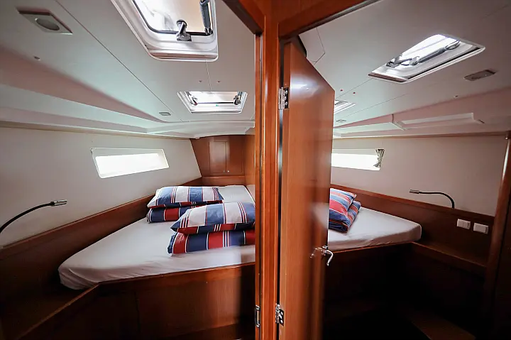 Oceanis 45-4 CABINS - 