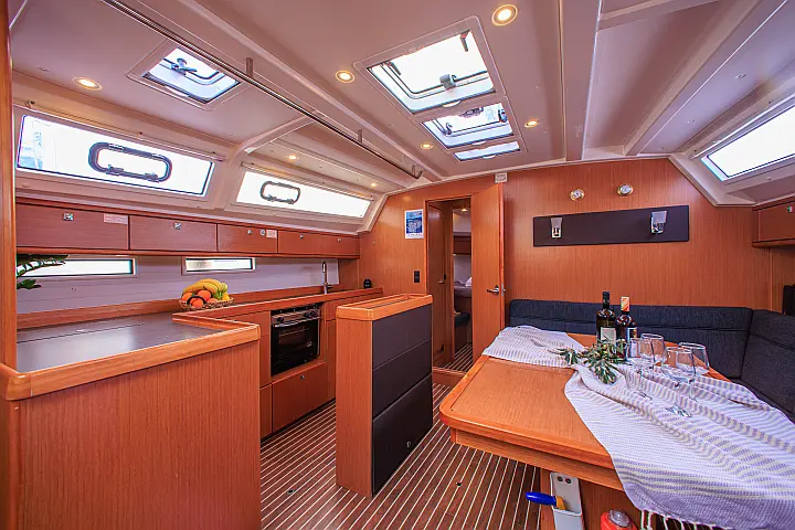 Bavaria Cruiser 46 - 