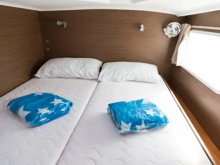 Lagoon 380 - 