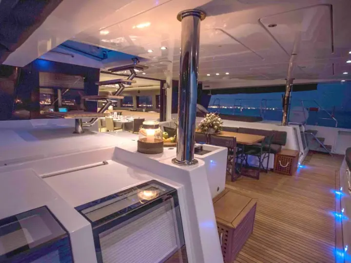 Lagoon 620 Essence - 