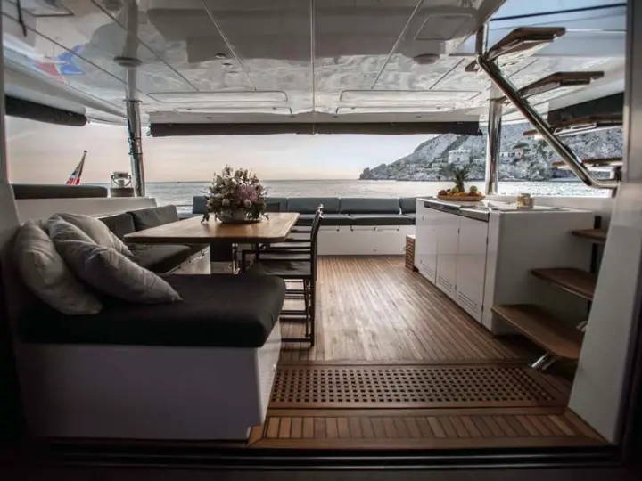 Lagoon 620 Essence - 