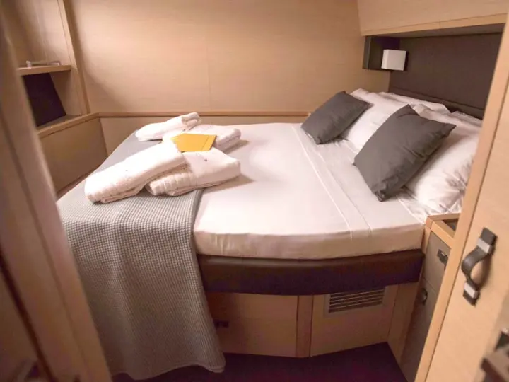 Lagoon 620 Essence - 