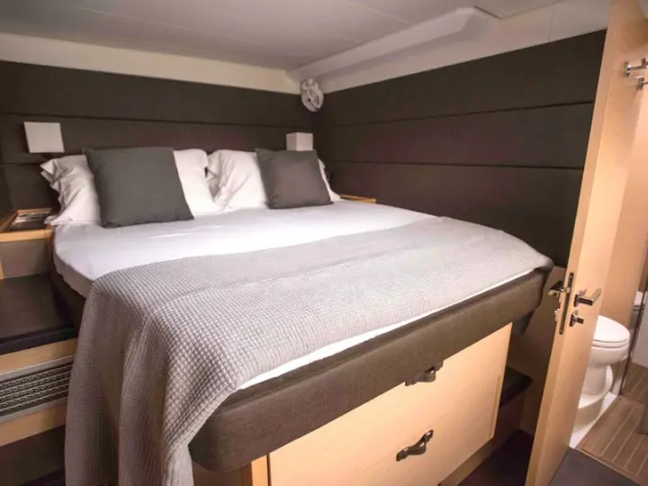 Lagoon 620 Essence - 