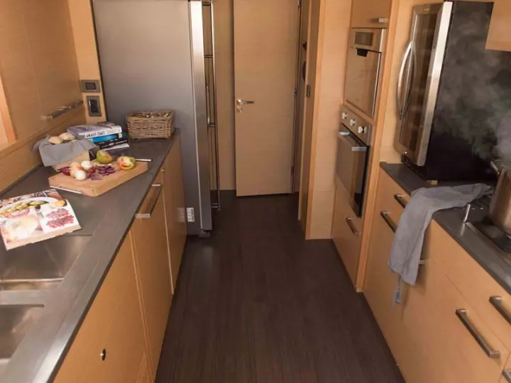 Lagoon 620 Essence - 