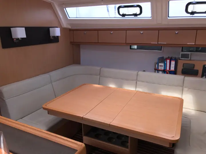 Bavaria Cruiser 46 - 