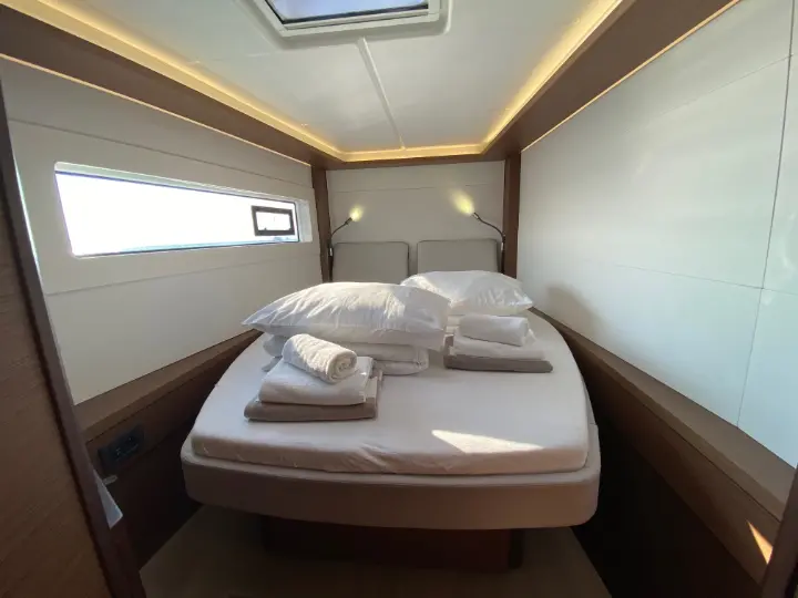 Lagoon 46 owner version - 