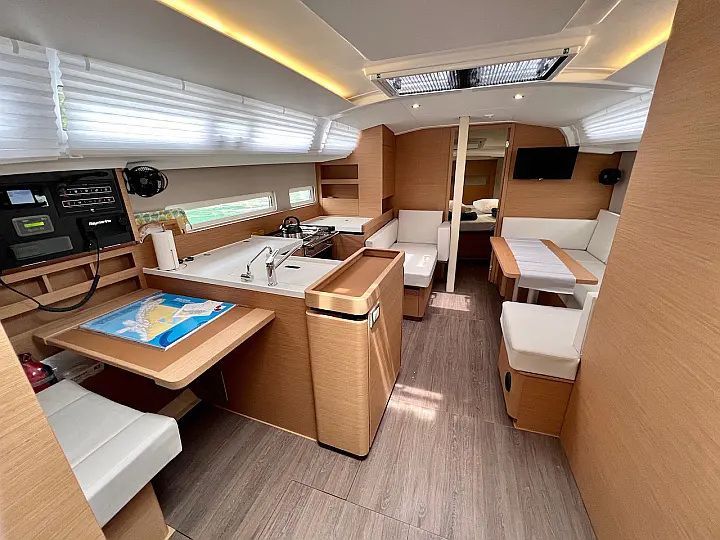 Sun Odyssey 410 - 