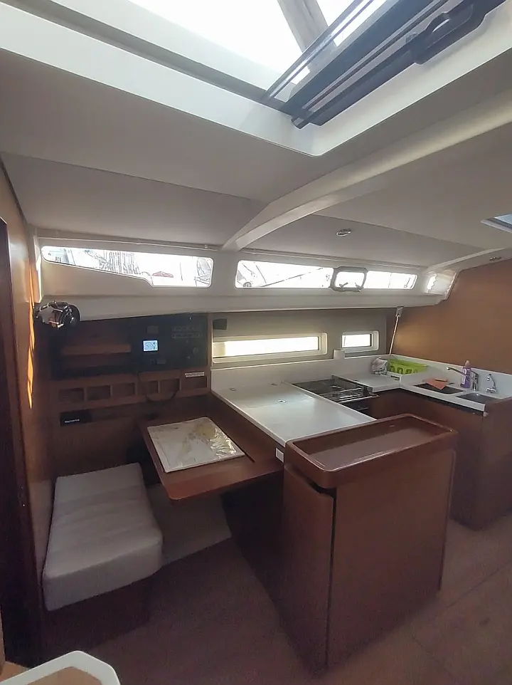 Sun Odyssey 440 - 