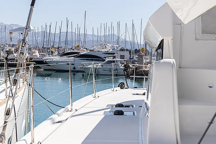 Lagoon 46 - 
