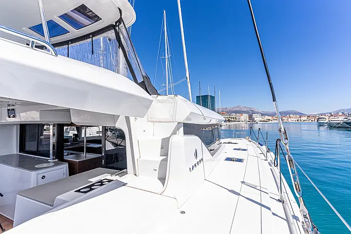 Lagoon 46 - 