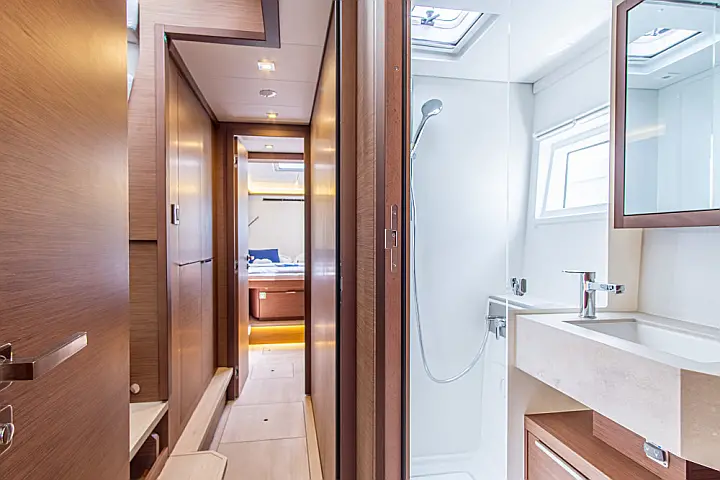 Lagoon 46 - 