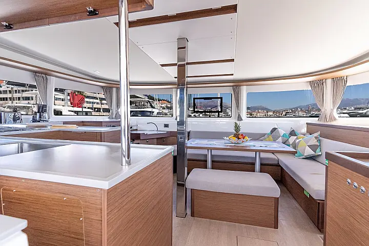 Lagoon 46 - 