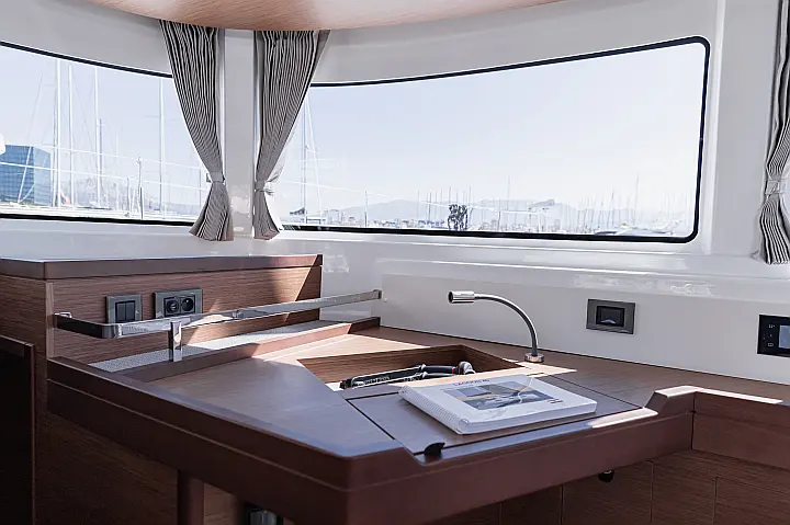 Lagoon 46 - 