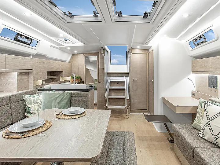 Hanse 458 - 
