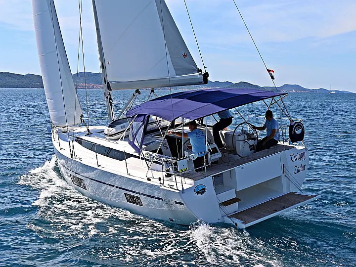 BAVARIA C 45 BT (19) - External image
